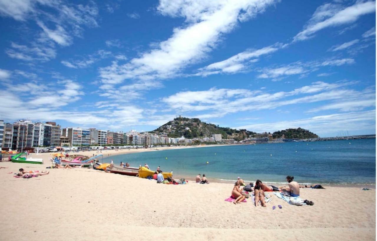 Primera Linea Playa Blanes Exteriör bild